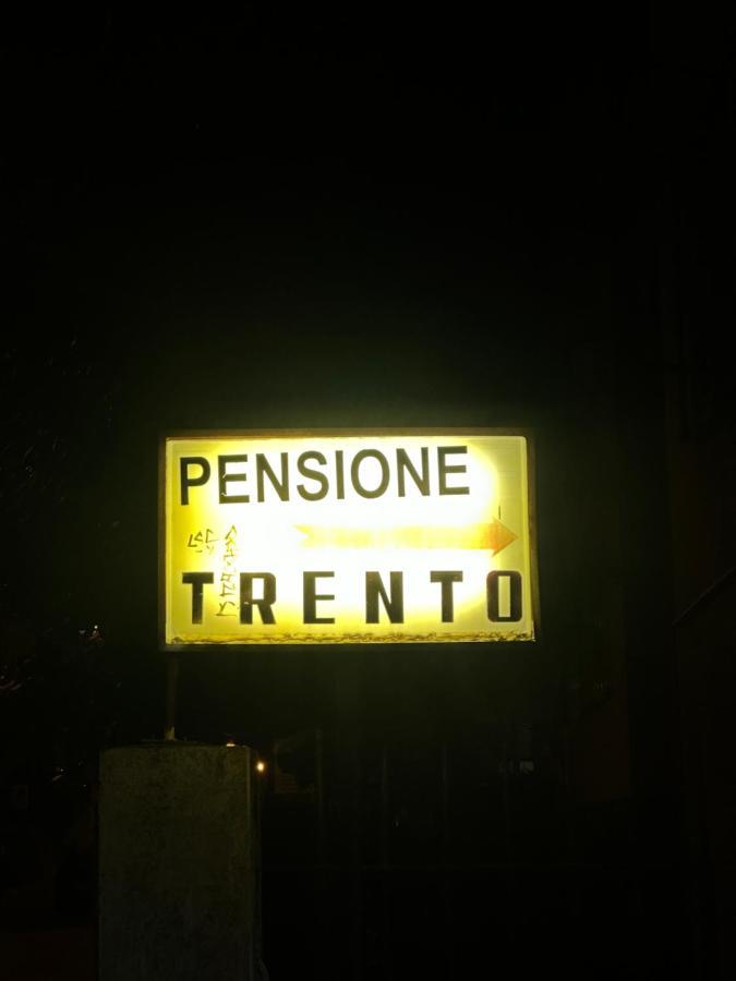 Pensione Trento Mestre Esterno foto