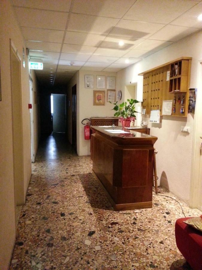 Pensione Trento Mestre Esterno foto